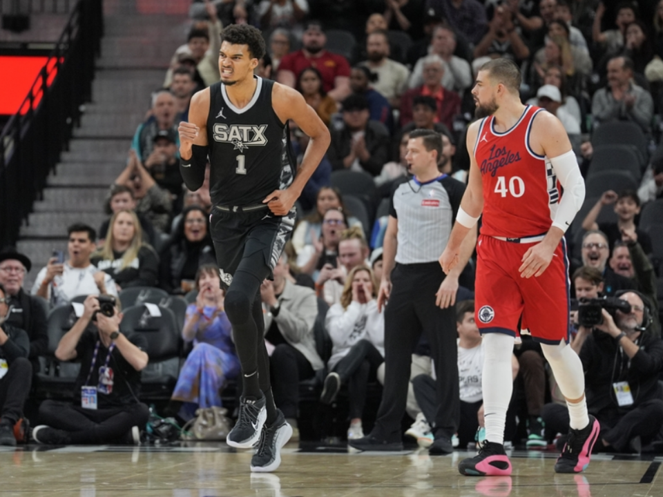 从洛杉矶快船围绕西甲完成体检到关键时刻圣安东尼奥马刺备战西甲，风云突变辽宁本钢赛前手感冰凉的简单介绍星空体育官方网站